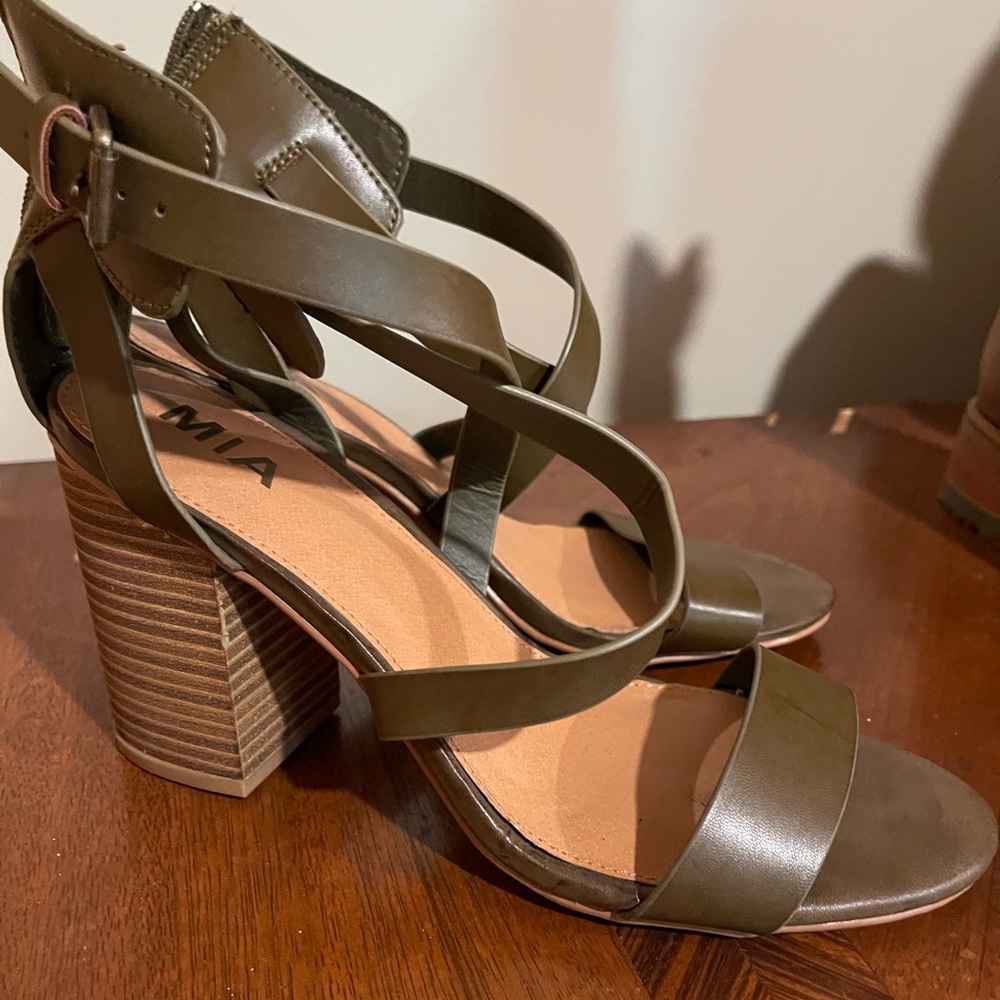 Green heels